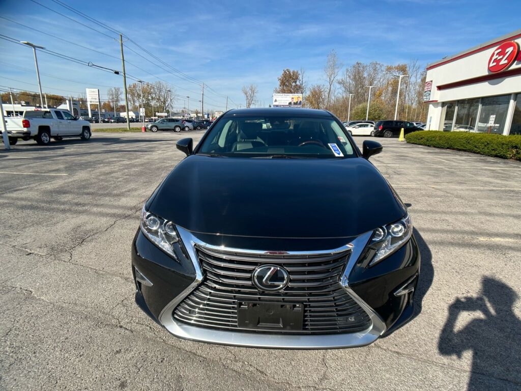 2017 LEXUS ES 350 BASE