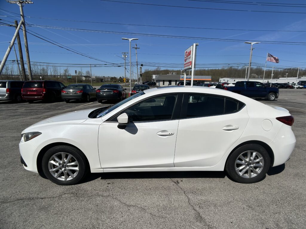 2016 Mazda MAZDA3 I TOURING