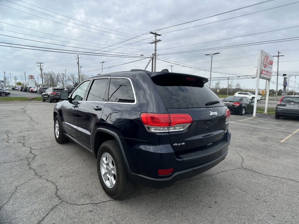 2017 Jeep GRAND CHEROKEE