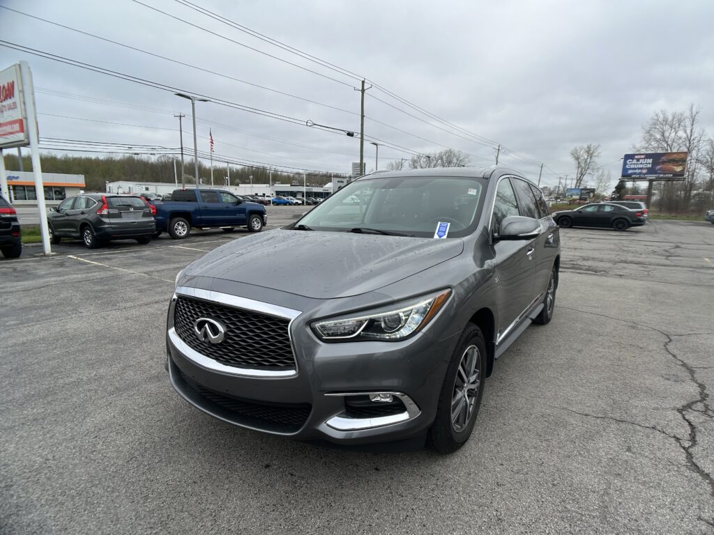 2017 INFINITI QX60 BASE