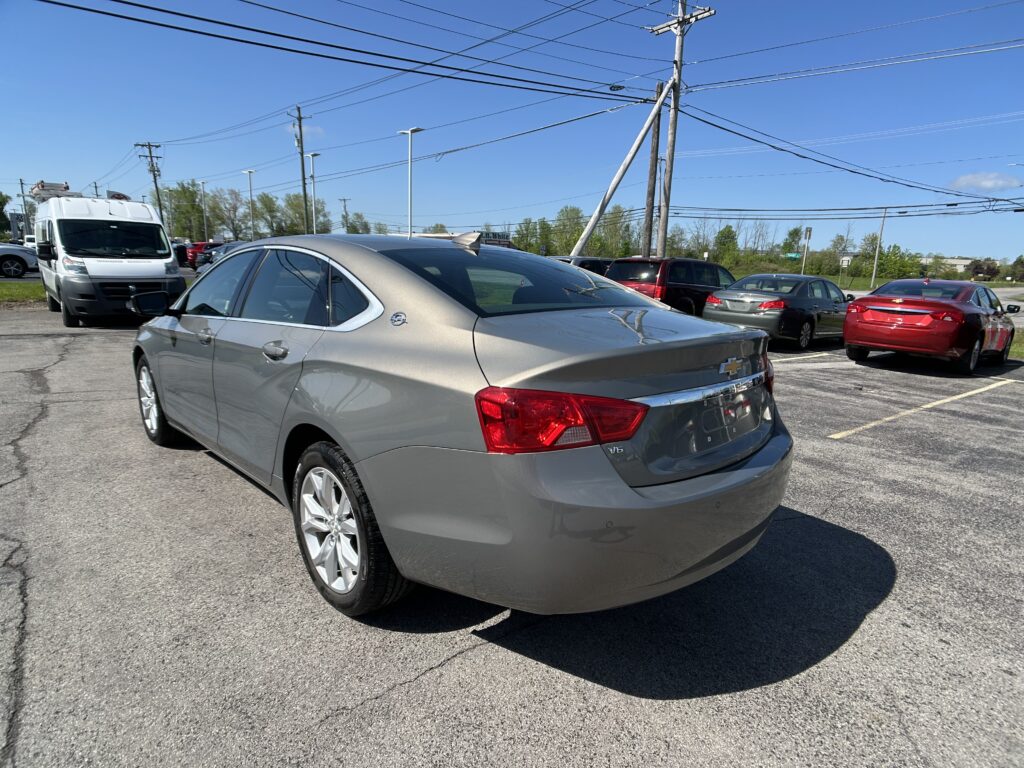 2017 Chevrolet IMPALA LT