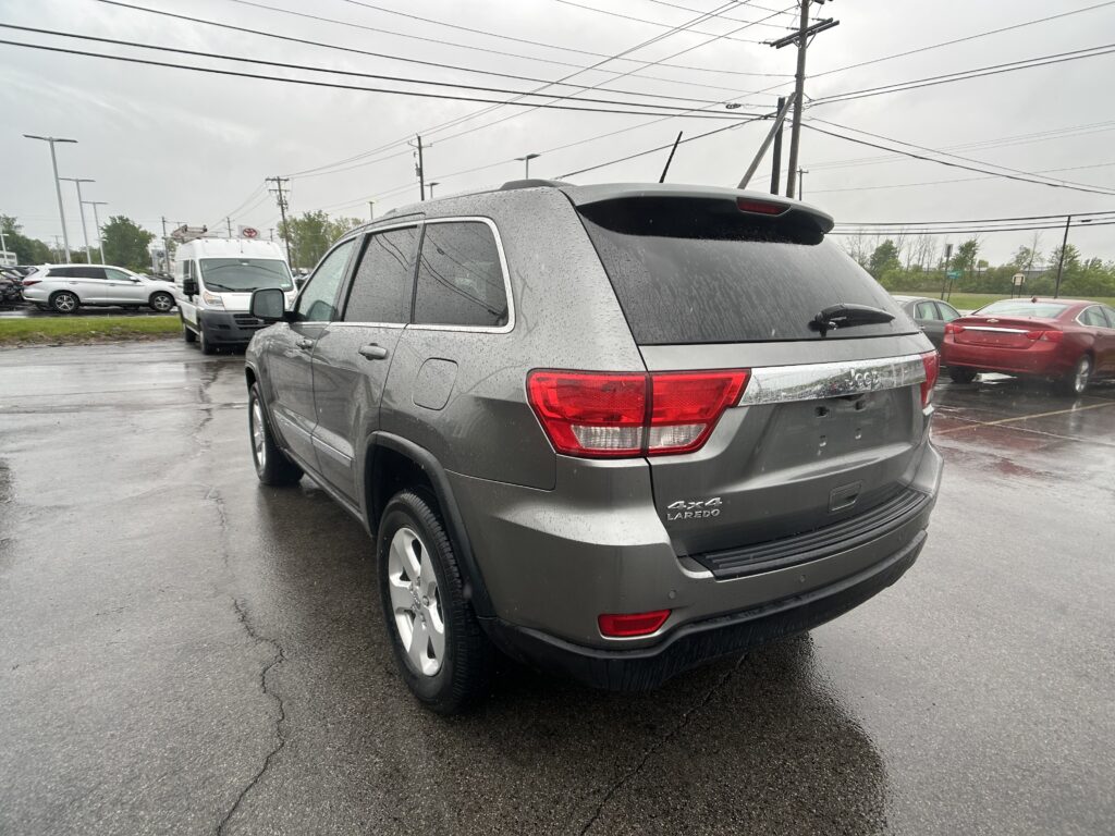 2013 Jeep GRAND CHEROKEE