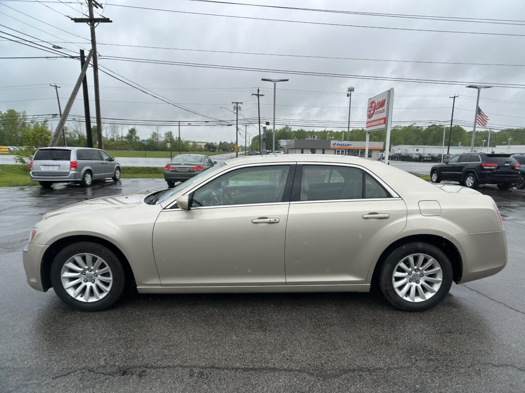 2012 CHRYSLER 300 TOURING