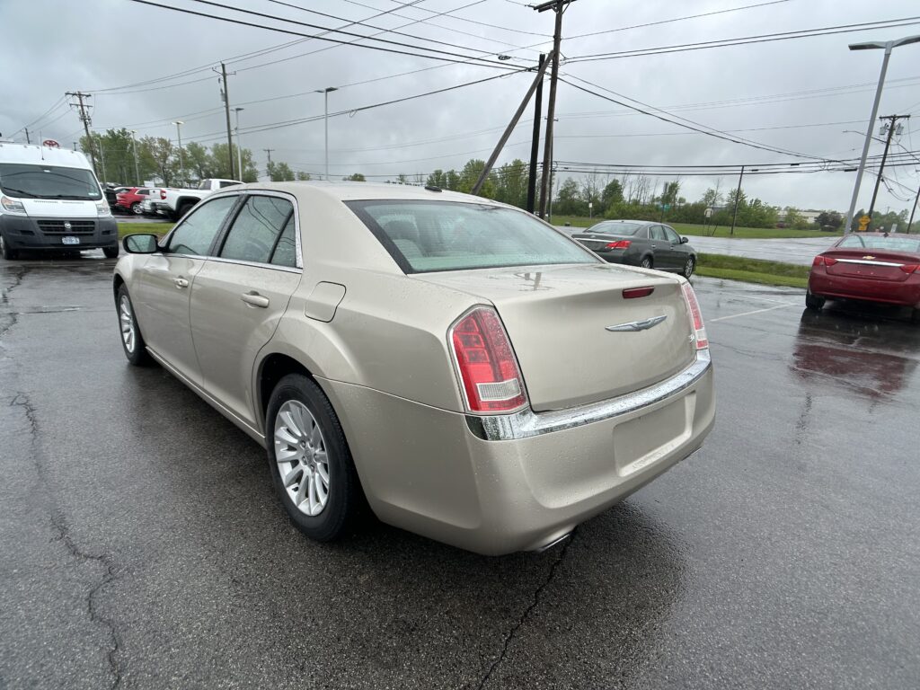 2012 CHRYSLER 300 TOURING