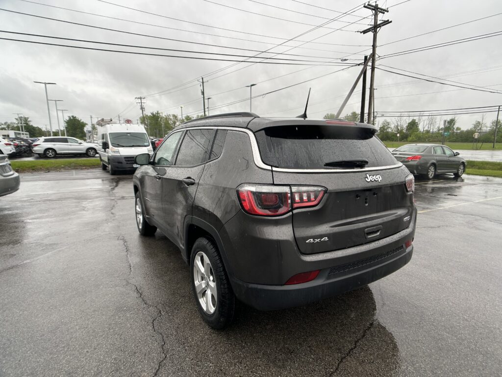 2018 Jeep COMPASS LATITUDE