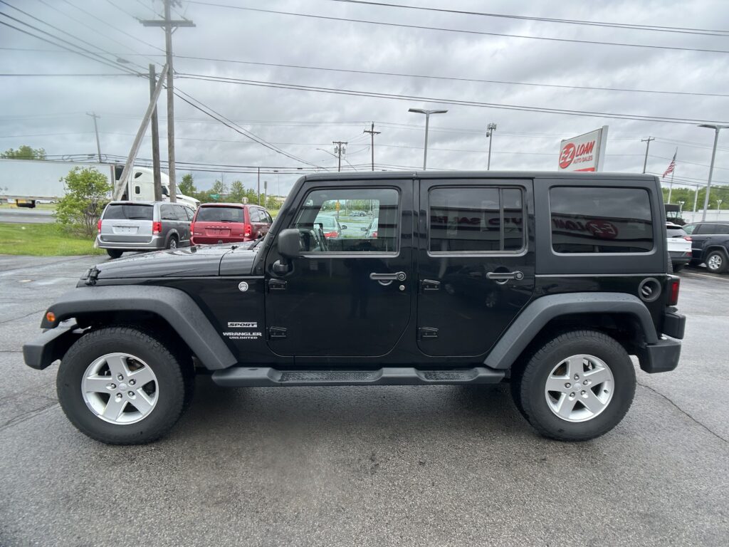 2013 Jeep WRANGLER UNLIMITED S
