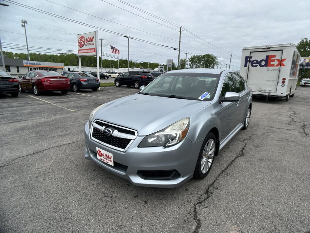 2013 SUBARU LEGACY 2.5I PREM