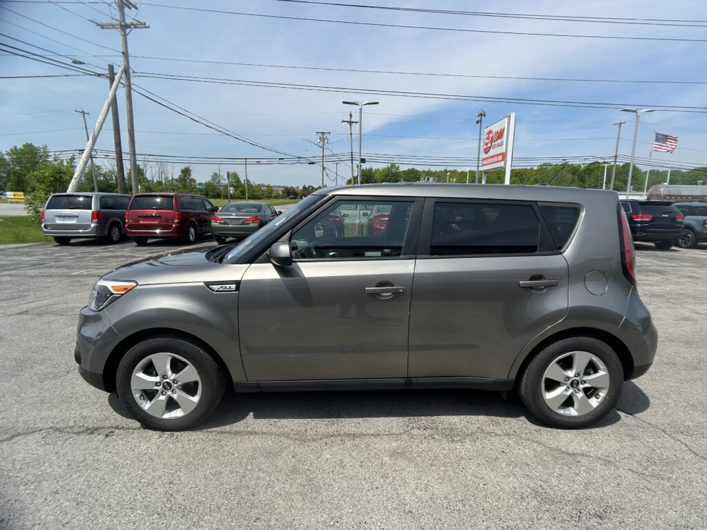 2019 KIA SOUL BASE