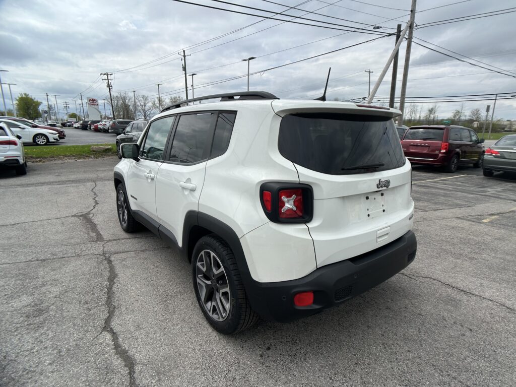 2018 Jeep RENEGADE LATITUDE