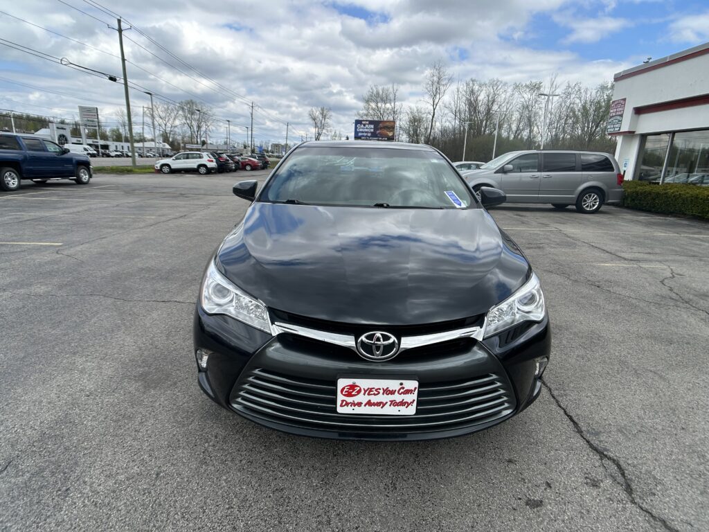 2017 Toyota CAMRY LE