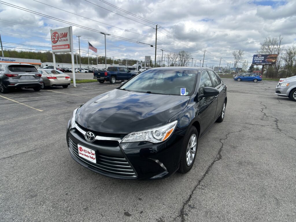 2017 Toyota CAMRY LE