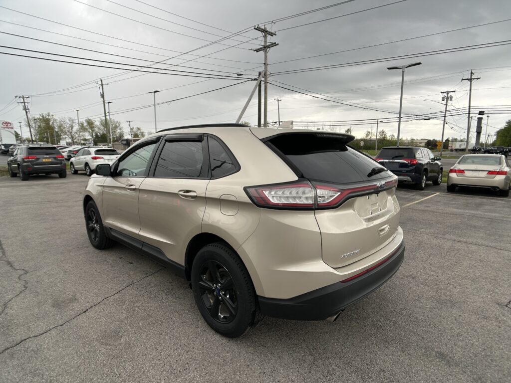 2017 Ford EDGE SE