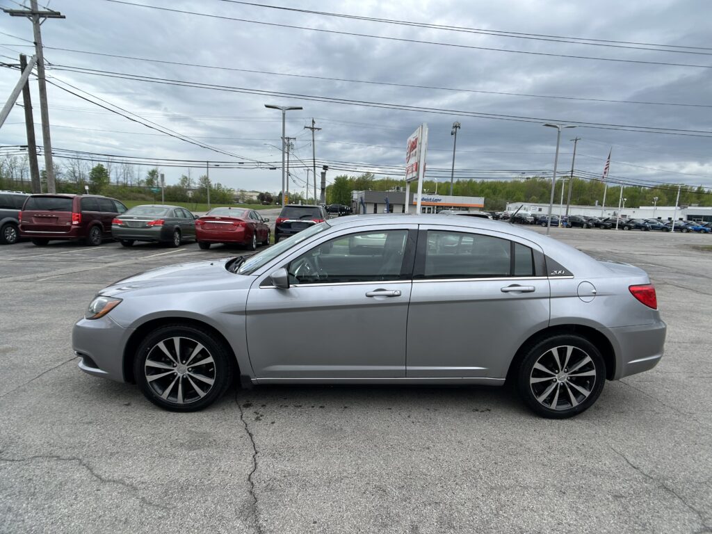 2013 CHRYSLER 200 TOURING