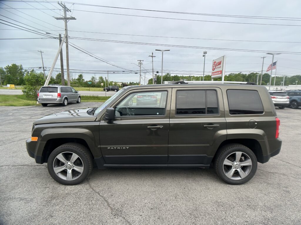 2016 Jeep PATRIOT LATITUDE