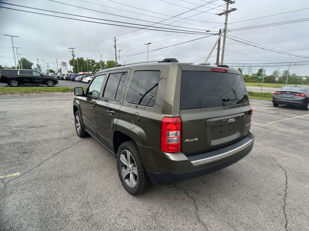 2016 Jeep PATRIOT LATITUDE