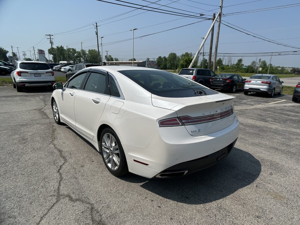 2015 LINCOLN MKZ BASE