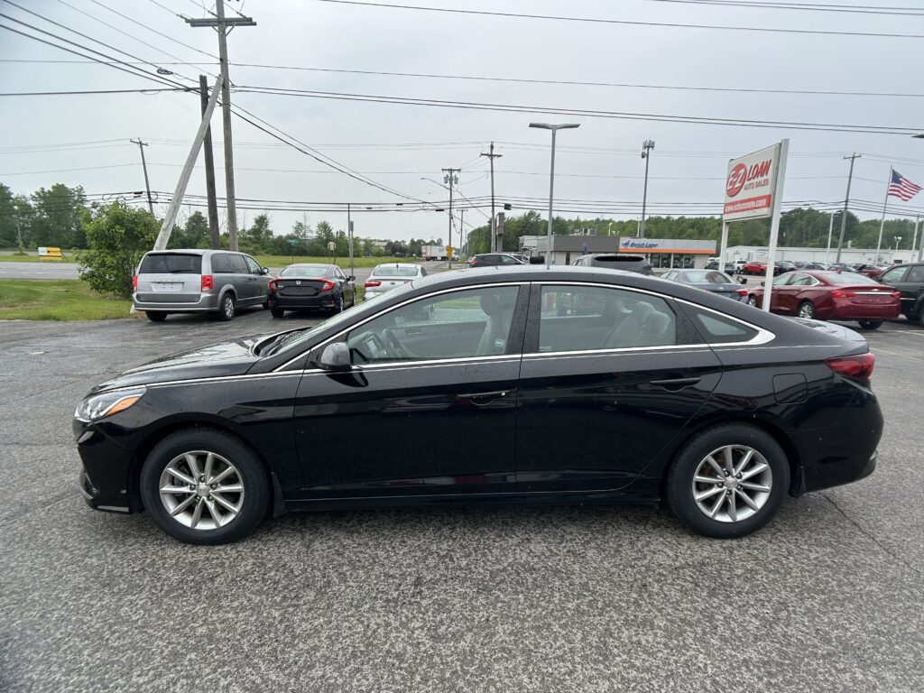 2018 Hyundai SONATA SE