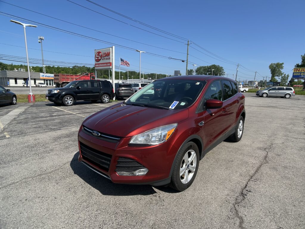 2016 Ford ESCAPE SE