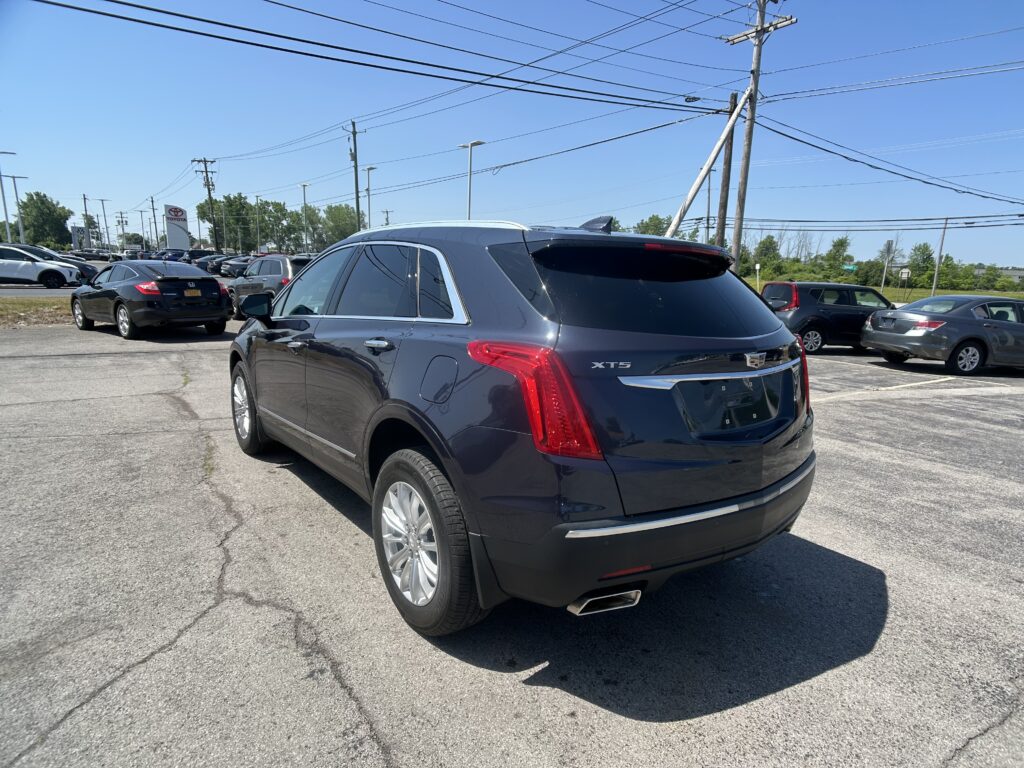 2018 CADILLAC XT5 BASE