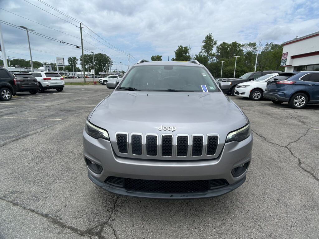 2020 Jeep CHEROKEE LATITUDE