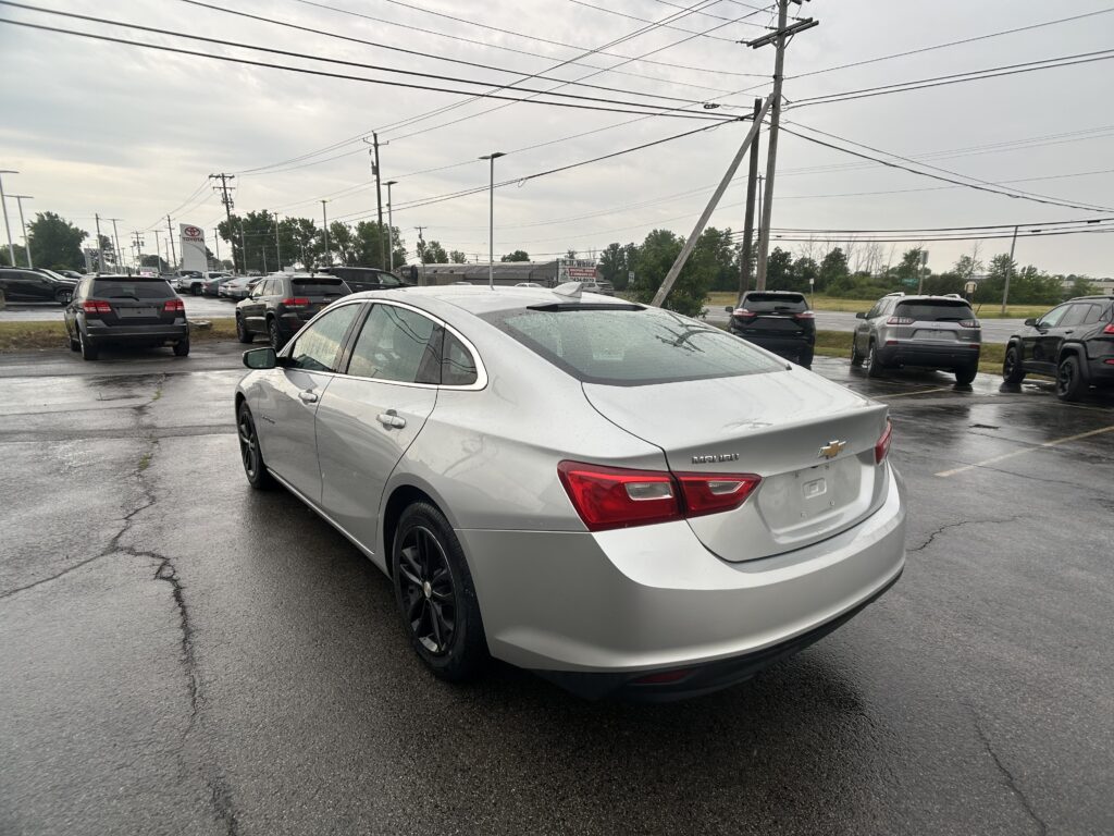 2016 Chevrolet MALIBU LT