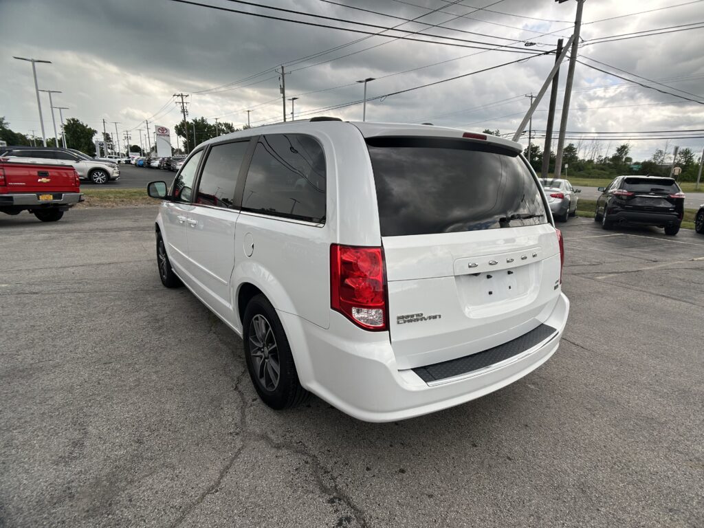 2017 Dodge GRAND CARAVAN SXT