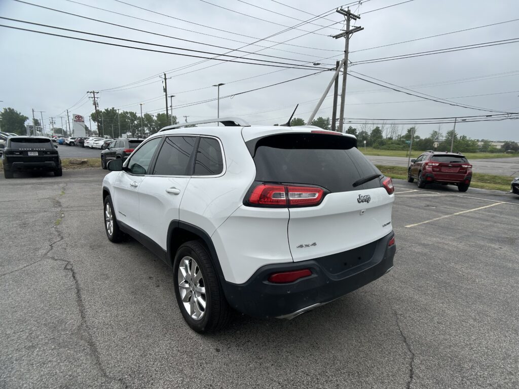 2015 Jeep CHEROKEE LIMITED
