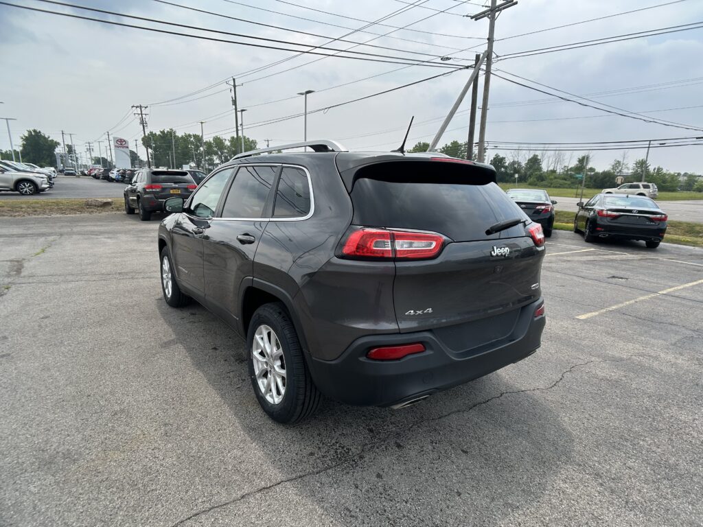 2015 Jeep CHEROKEE LATITUDE
