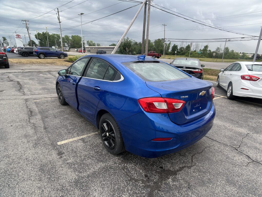 2016 Chevrolet CRUZE LT