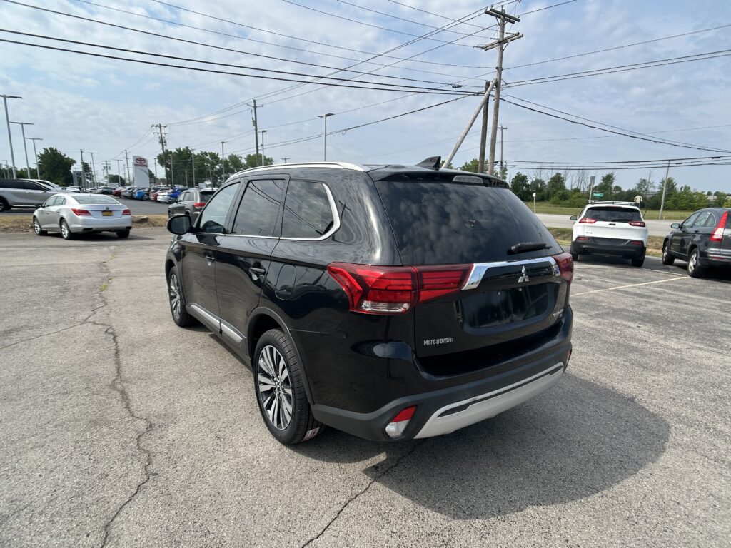 2019 MITSUBISHI OUTLANDER SEL