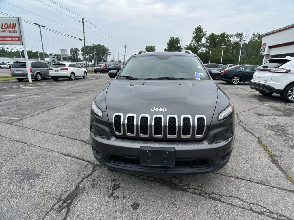 2017 Jeep CHEROKEE LATITUDE