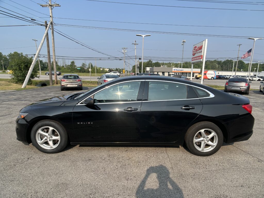 2018 Chevrolet MALIBU LS