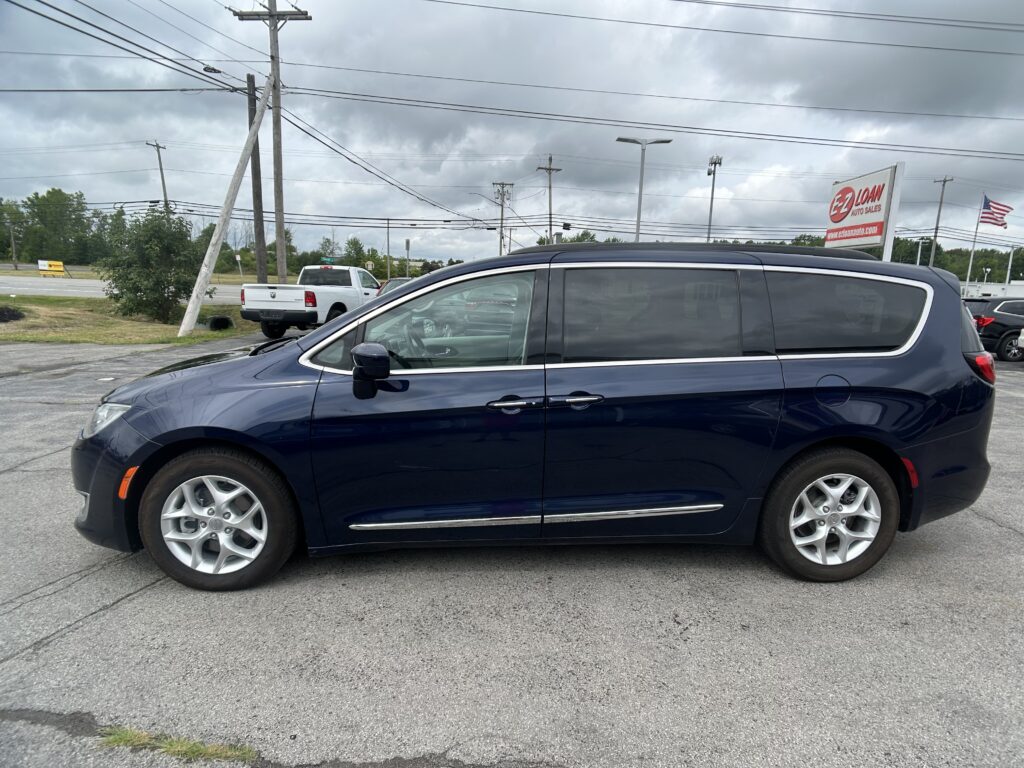 2017 CHRYSLER PACIFICA TOURING L