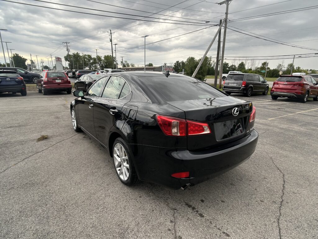 2013 LEXUS IS 250