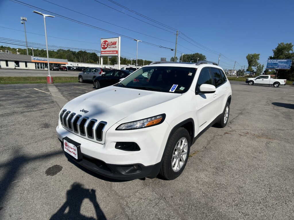 2017 Jeep CHEROKEE LATITUDE