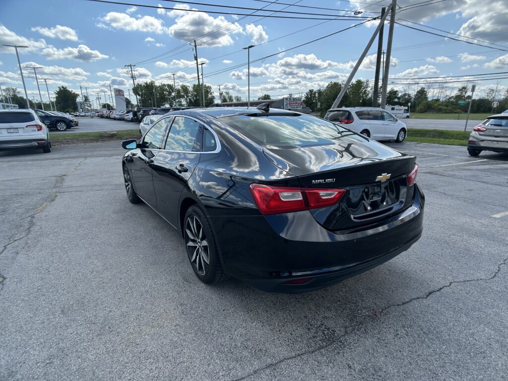 2018 Chevrolet MALIBU LT