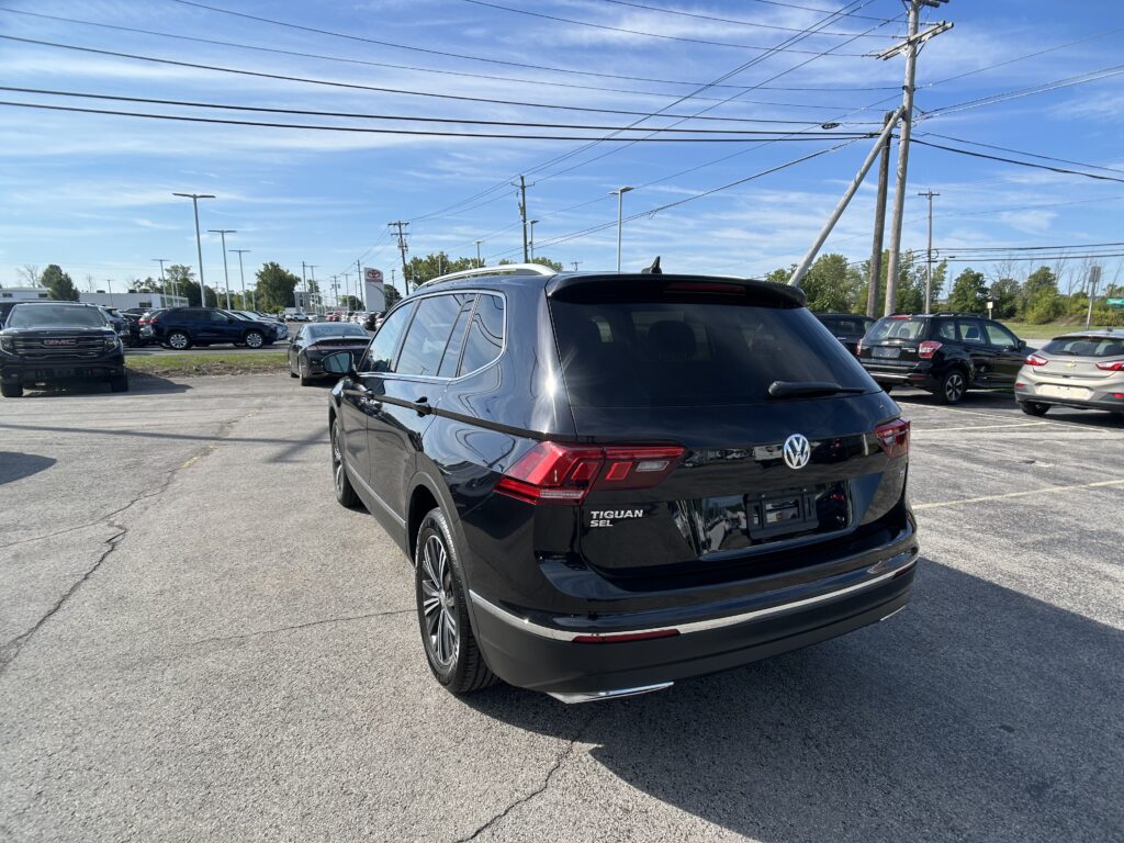 2018 VOLKSWAGEN TIGUAN SEL