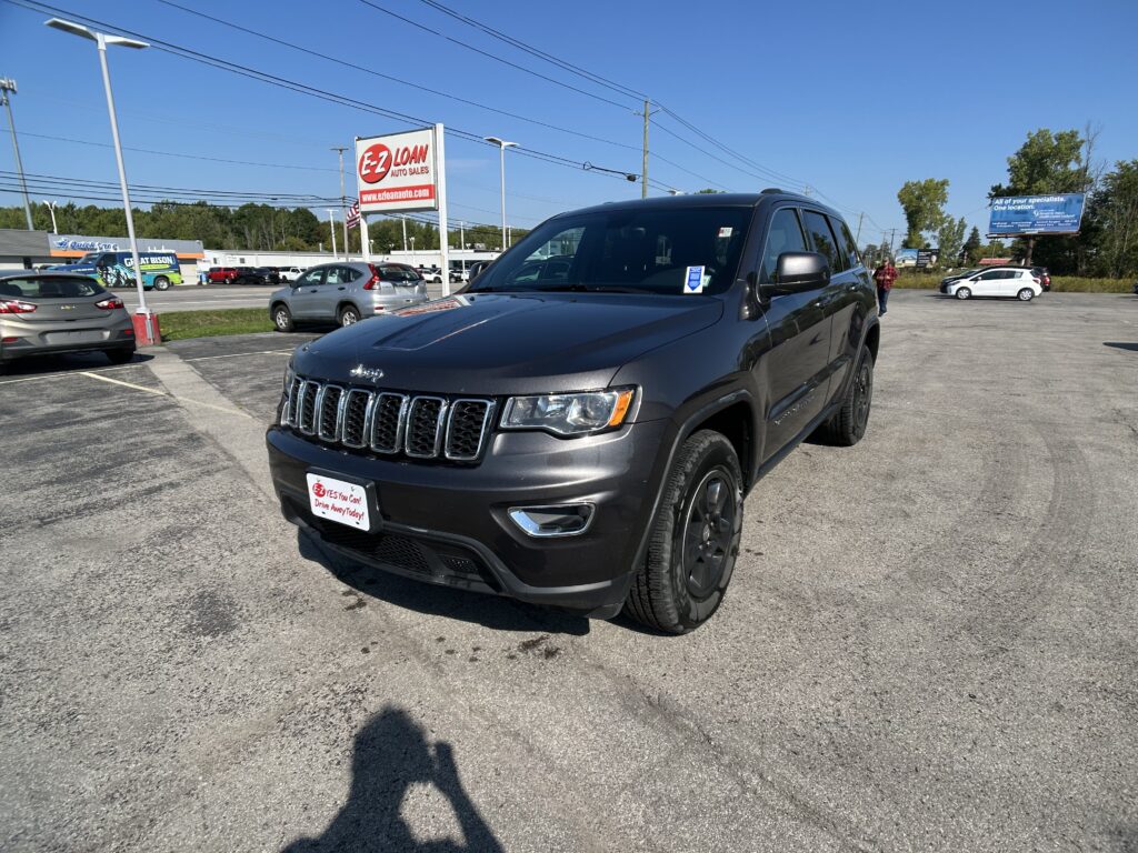 2017 Jeep GRAND CHEROKEE LARED
