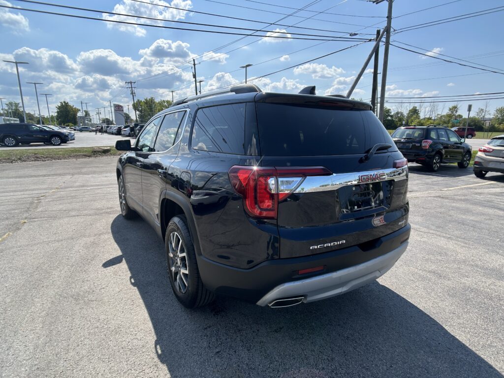 2021 GMC ACADIA SLE