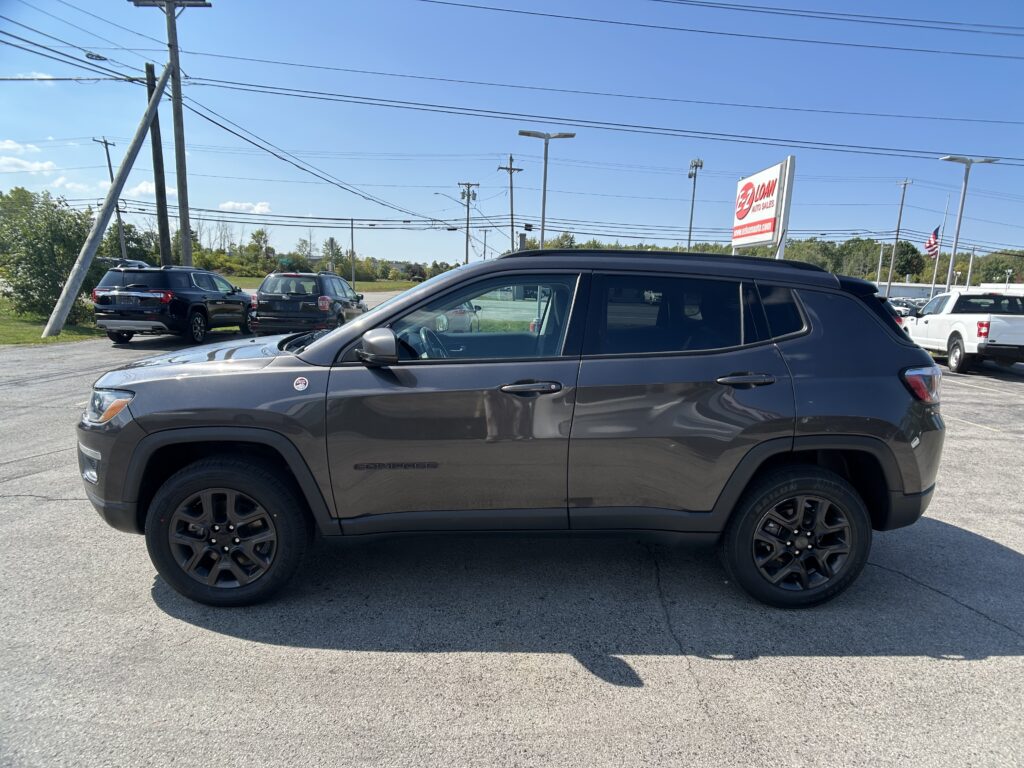 2020 Jeep COMPASS TRAILHAWK