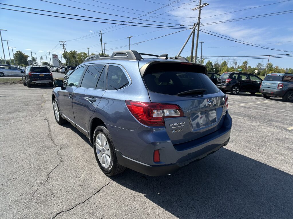 2016 SUBARU OUTBACK 2.5I PREM