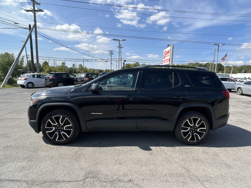 2019 GMC ACADIA SLT
