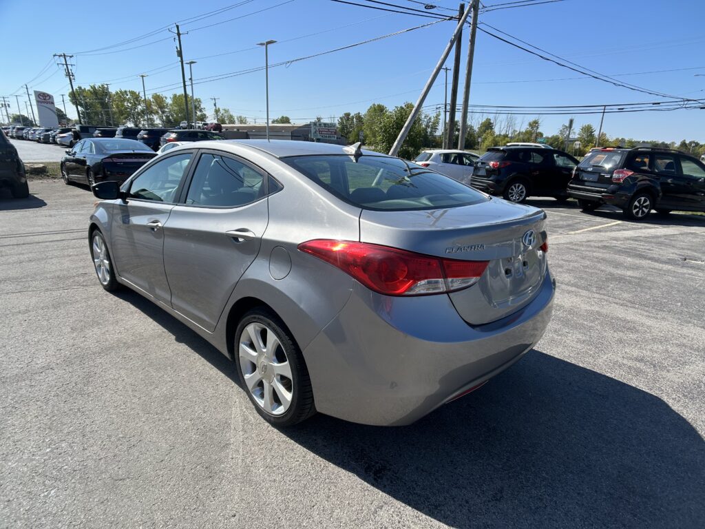 2012 Hyundai ELANTRA LIMITED