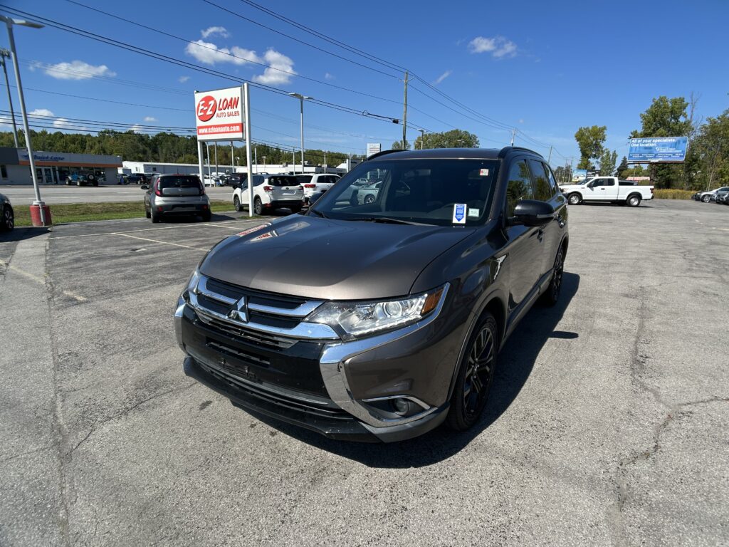 2018 MITSUBISHI OUTLANDER SE