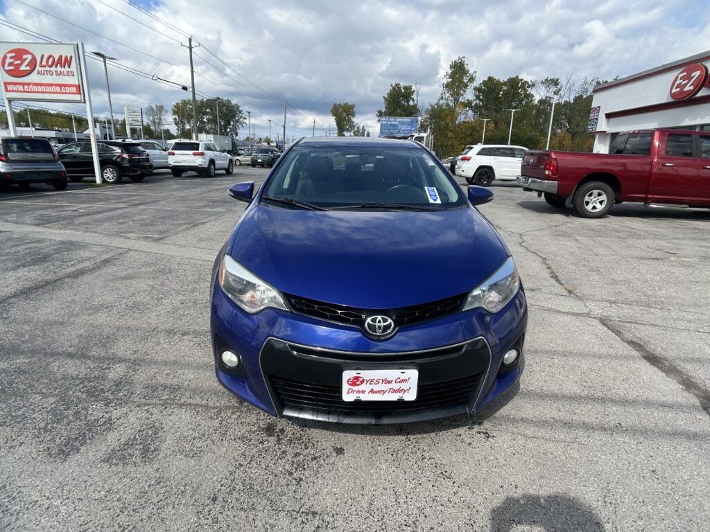 2015 Toyota COROLLA S PLUS