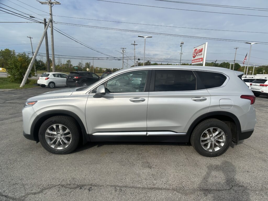 2020 Hyundai SANTA FE SE