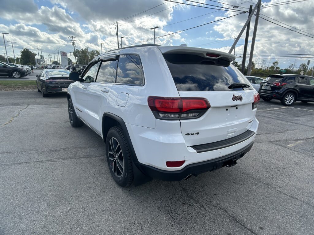 2017 Jeep GRAND CHER TRLHK