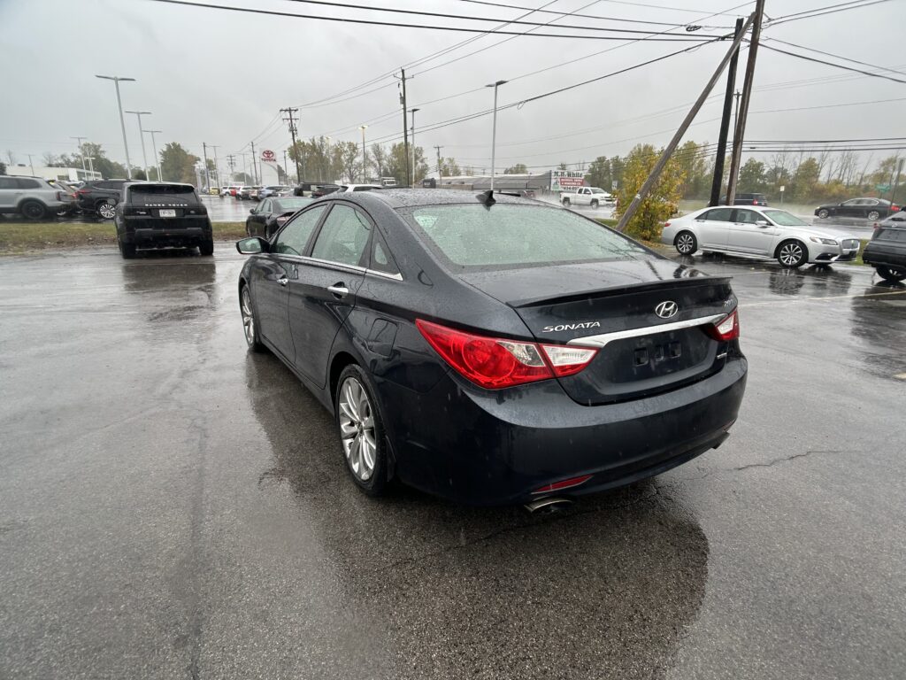 2012 Hyundai SONATA LIMITED 2.0T