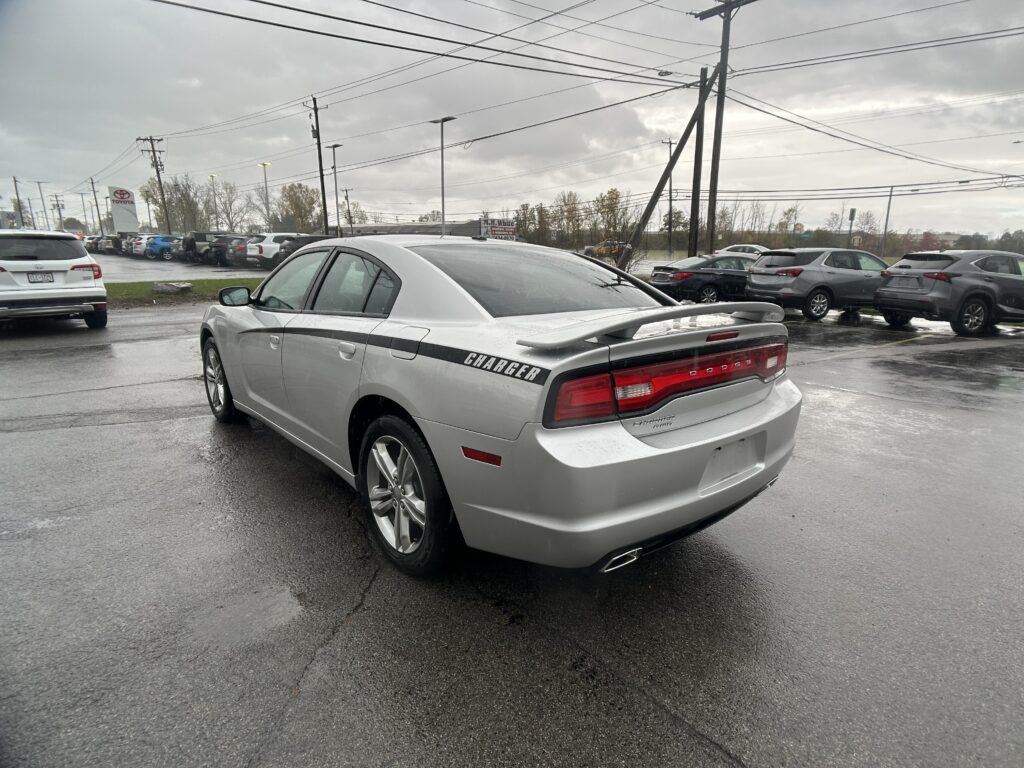 2012 Dodge CHARGER SXT