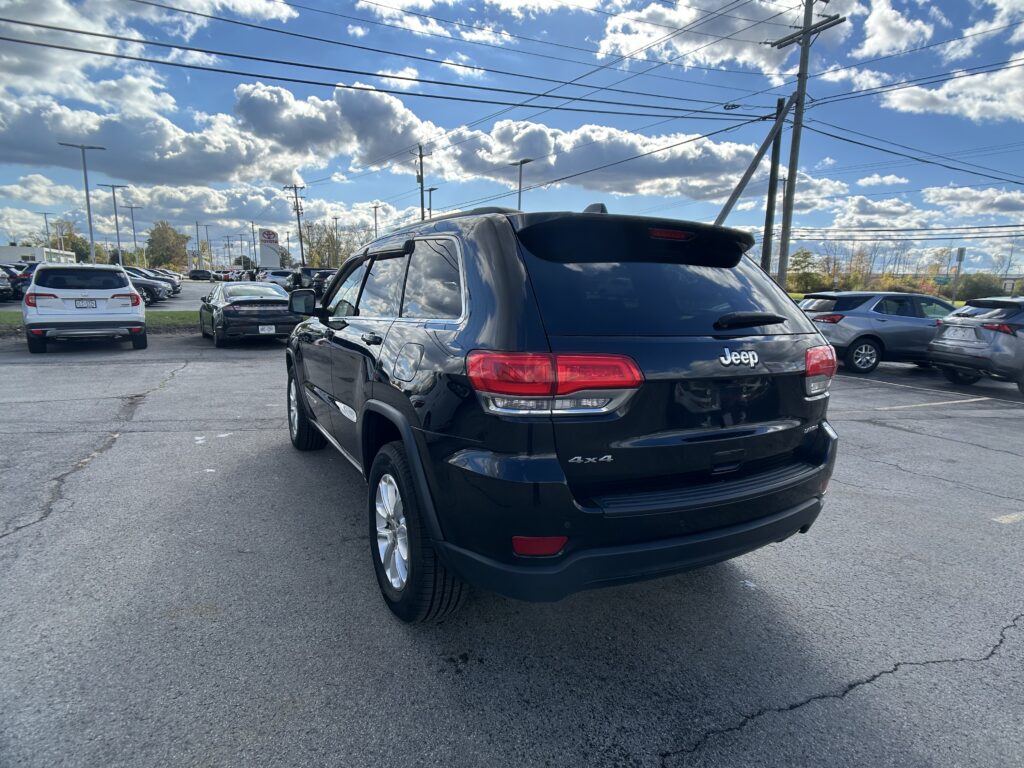 2016 Jeep GRAND CHEROKEE